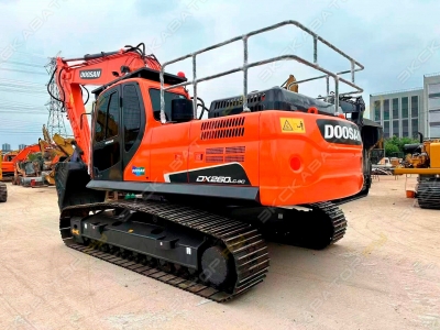 Doosan DX260LCA [4]