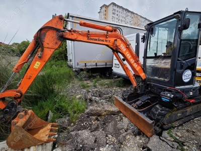Lonking CDM6025 [1]