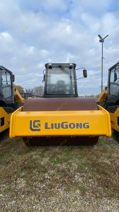 LiuGong CLG6614E [3]