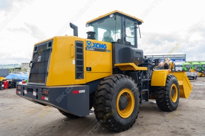 XCMG ZL40RU [5]