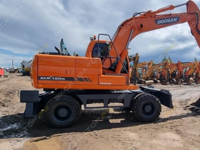 Doosan DX160W [2]