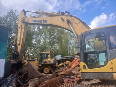 Komatsu PC300SE-8 [1]