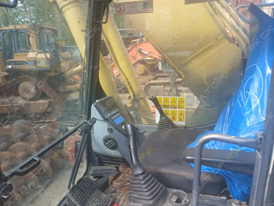 Komatsu PC300SE-8 [2]