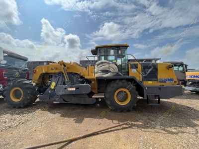 XCMG XLZ2303S [4]