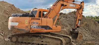 Doosan SOLAR 225NLC-V [3]