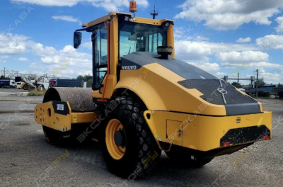 VOLVO SD135B [1]