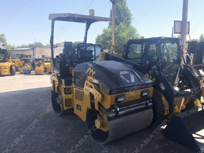 XCMG XMR303 [1]