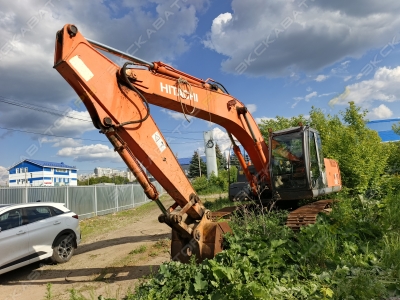 Hitachi ZX200 [2]