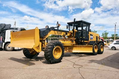 SEM 922F AWD [3]