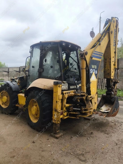 Komatsu WB93S-5 [2]