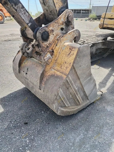 Caterpillar 320D L [2]