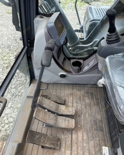 XCMG XE335C [4]