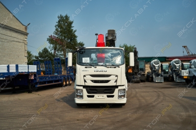 Isuzu Giga [1]