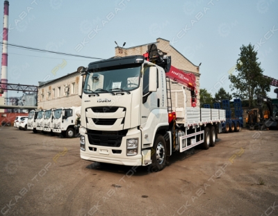 Isuzu Giga [0]