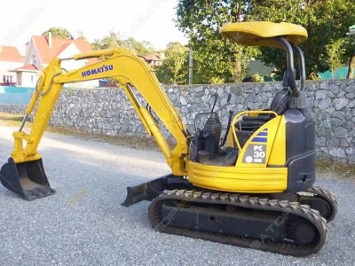 Komatsu PC30UU [4]