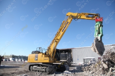Komatsu PC130 [2]