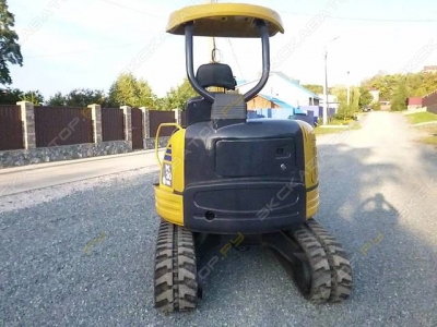 Komatsu PC30UU [2]