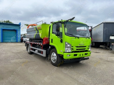 Isuzu P700 [0]