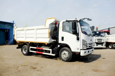 Isuzu Elf [1]