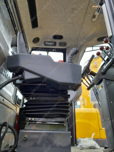 Shantui SG27-C6-AWD-EC [5]