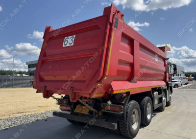 Sitrak C7H 8x4 [1]