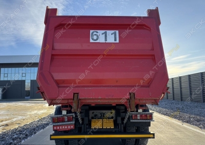 Sitrak C7H 8x4 [3]