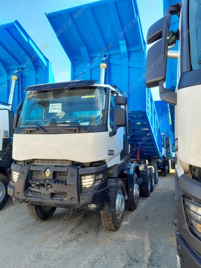 Renault Kerax 440.42 8х4 [1]