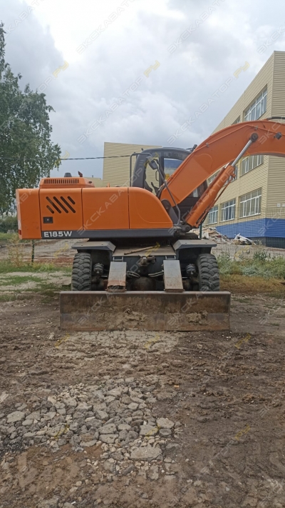 UMG Е185W [2]