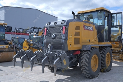 XCMG GR2205AT [2]