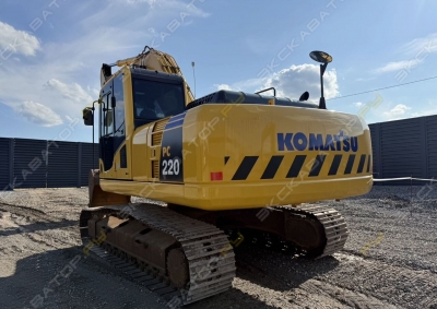 Komatsu PC220-8 [3]