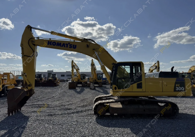Komatsu PC300-8 [4]