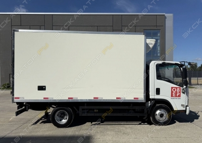 Isuzu Elf [0]