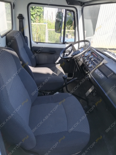 ГАЗ 473942 Садко (автомастерская) [4]