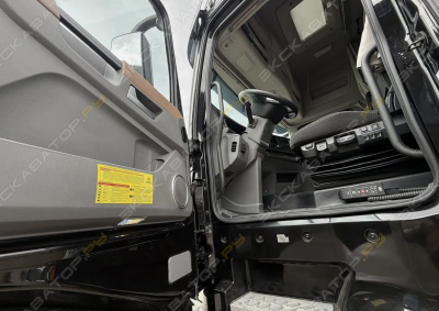 Dongfeng GX 6x4 DFH4271 [1]