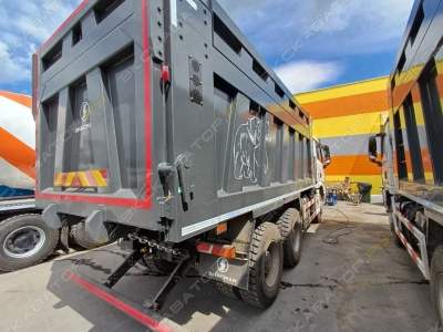 Shacman SX32586V384 [4]