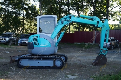 Kobelco SK30UR [2]
