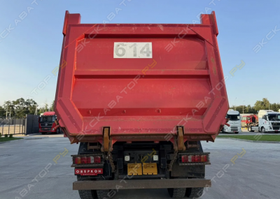Sitrak C7H MAX 8x4 [2]