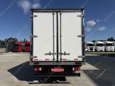 Isuzu Elf [3]