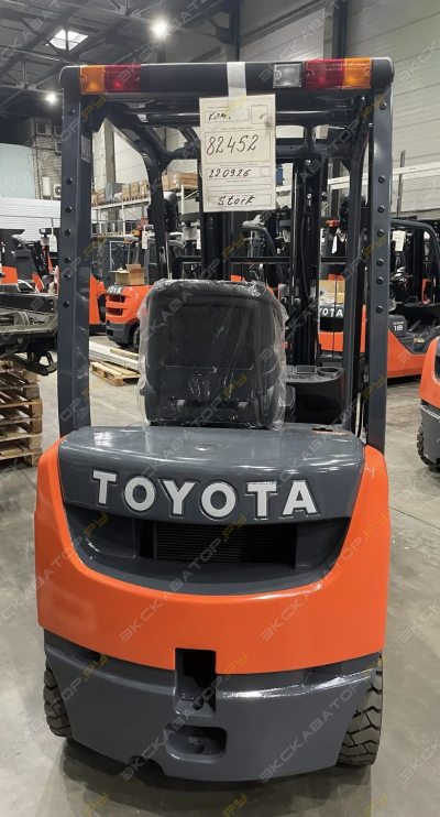 Toyota 62-8FD18 [0]