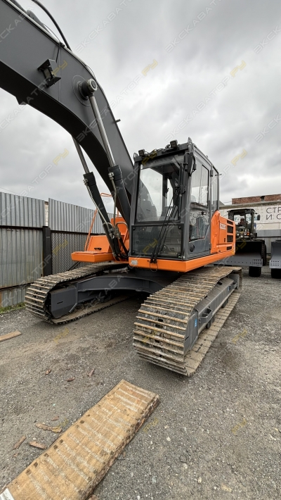 UMG E225C [3]