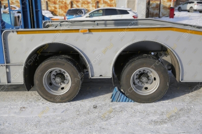 LYR9402TCL [4]