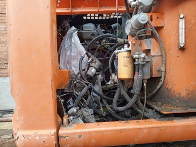 Hitachi ZX160W [1]