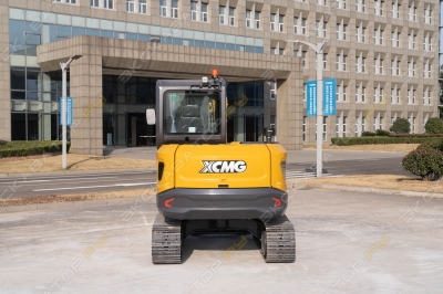 XCMG XE60G [4]