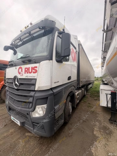 Mercedes-Benz Actros [1]