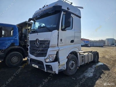 Mercedes-Benz Actros [1]