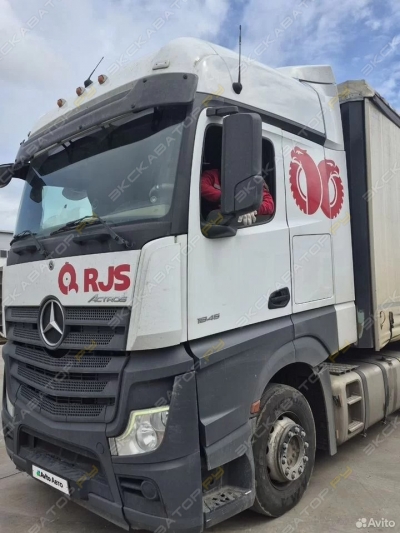 Mercedes-Benz Actros [1]