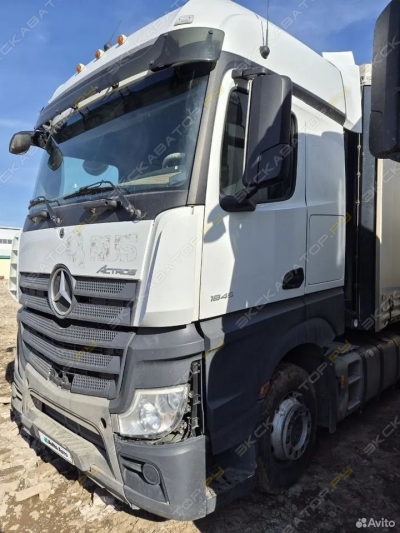 Mercedes-Benz Actros [1]