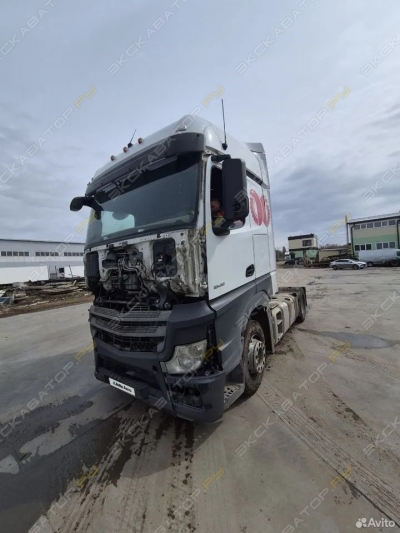 Mercedes-Benz Actros [1]