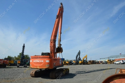 Hitachi ZX240-5G [2]
