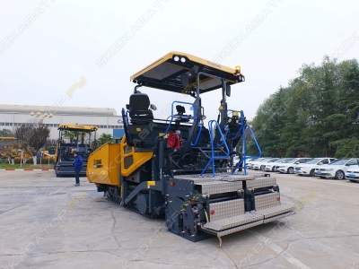 XCMG RP705 [1]